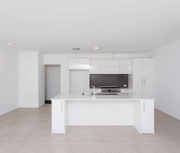 Welcome Home! - Photo 6