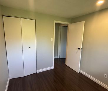 For Lease - 577 Third Street Unit# 39, London East, Ontario - Photo 2