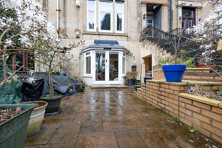 Buchanan Gardens, Glasgow, G32 9QY - Photo 2