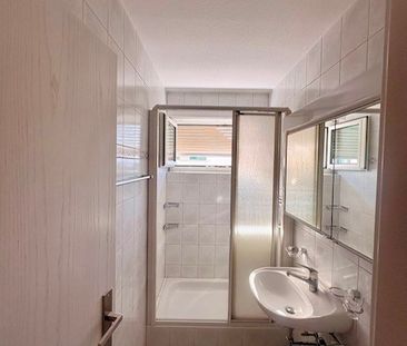 Moderne 4.5-Zimmer-Wohnung mit 2 Balkonen zu vermieten - Photo 6