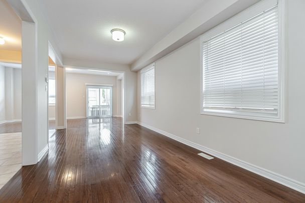 For Lease - 2371 Baronwood Drive, Oakville, Ontario - Photo 1