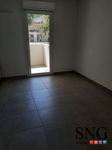 T2 AVEC BALCON ET PARKING - Photo 2