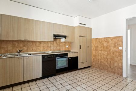 4 Zimmer, 103 m², 2. Stock - Photo 3