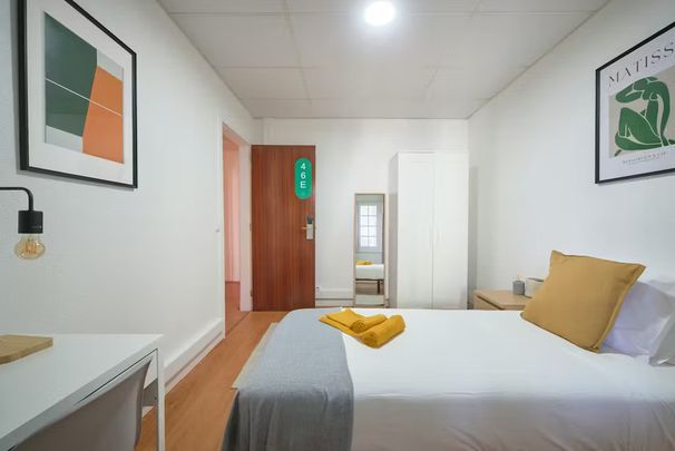 Rua Alexandre Herculano, Lisbon, Lisbon 1150-005 - Photo 1