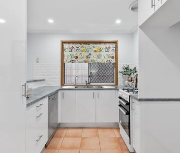 Stylish, Spacious & Set for Easy Living in Golden Grove! - Photo 6