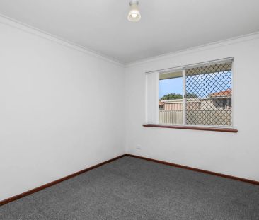 Location & Convenience - Photo 5