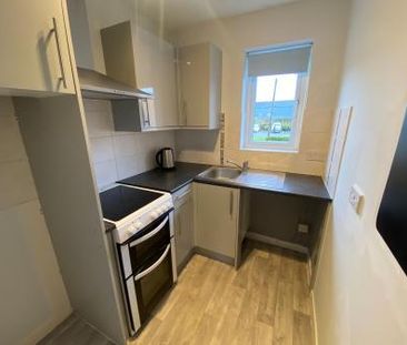 Aldergrove Place, Coedpoeth, LL11 - Photo 6