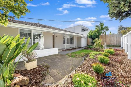 1/33 Herbert Street, PARKDALE, VIC - Photo 4