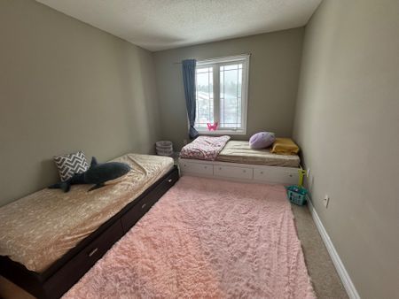 For Lease - 247 HUNTERBROOK Street, Kanata, Ontario - Photo 3