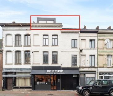 TE HUUR- gerenoveerd appartement met 2 slaapkamers op centrale ligging - Foto 6