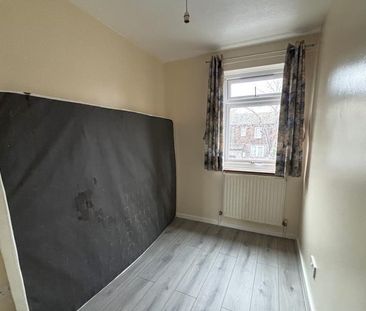 3 bedroom end of terrace house to rent - Photo 6