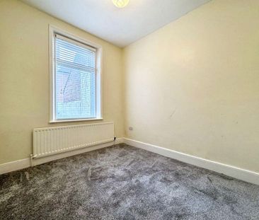 2 bed lower flat to rent in NE31 - Photo 1