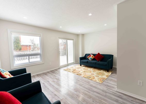 For Lease - 6798 Bansbridge Crescent, Mississauga, Ontario - Photo 1