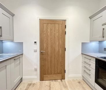 1 Bedroom Apartment - Duplex To Let - Photo 3