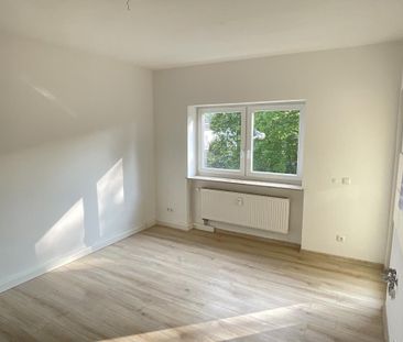 Große Wohnküche mit 2-Zimmer in Duisburg Neudorf - Photo 3