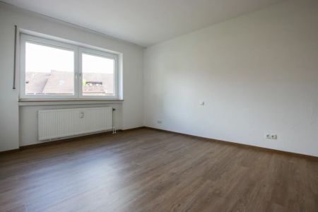 Zentrale und frisch renovierte 3-Zimmer-Wohnung in Innenstadtnähe - Photo 5