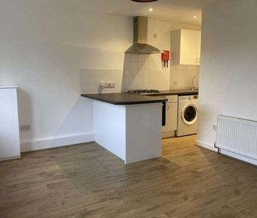 Burwell Drive, Witney, OX28 - Photo 3