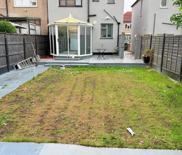 3 bedroom semi-detached house to rent - Photo 6