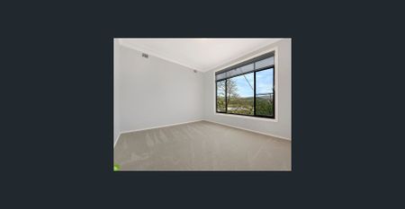 "Renovated Three Bedroom Home" - Photo 5