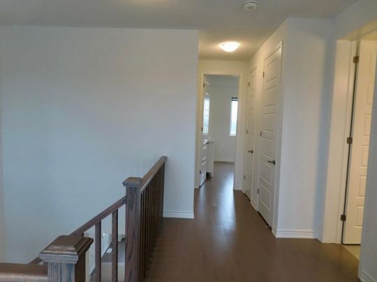 For Lease - 50 Yorkshire Drive, Barrie, Ontario - Photo 1