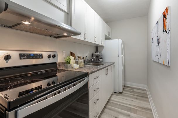 Three Bedroom Apartment - Photo 1