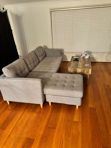 Bridgeman Downs - Photo 2