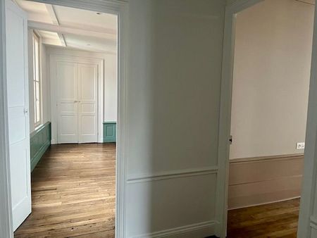 Location Appartement 2 pièces 60m² TROYES 10000 - Photo 5