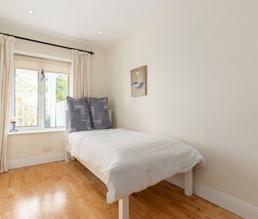 Apt 88, The Sweepstakes, Ballsbridge Park, Merrion Road, Dublin 4, ... - Photo 6