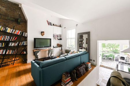 2 bedroom maisonette to rent - Photo 2