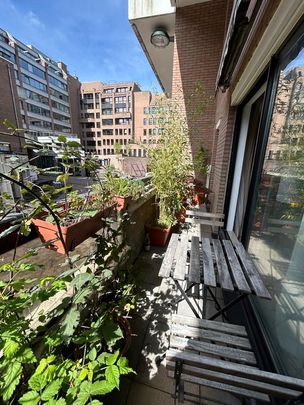 Appartement te huur - Photo 1
