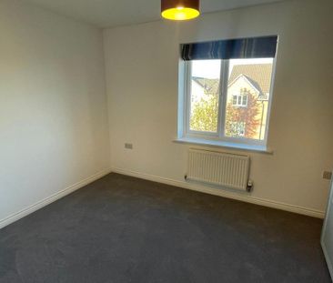 2 bedroom semi-detached house to rent - Photo 6