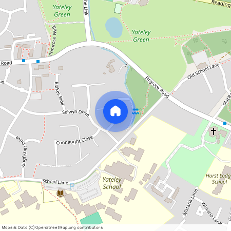 Southwark Close, Yateley, Hampshire, GU46