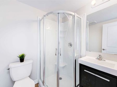 For Lease - 244 Penetanguishene Road Unit# 15, Barrie, Ontario - Photo 5