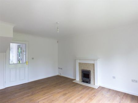 2 bedroom terraced house to rent - Photo 2
