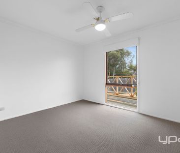CHARM, SPACE & CENTRAL LOCATION! - Photo 1