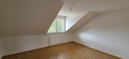 Appartement de 4 pièces en duplex au 3ème étage - Photo 4