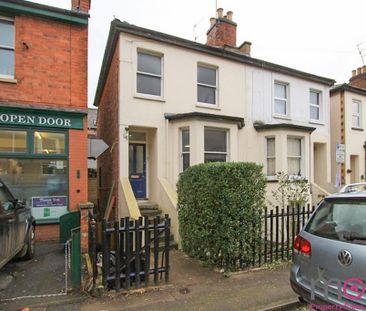 4 bedroom semi-detached house to rent - Photo 2