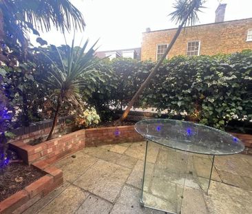 Studio to rent - Photo 6