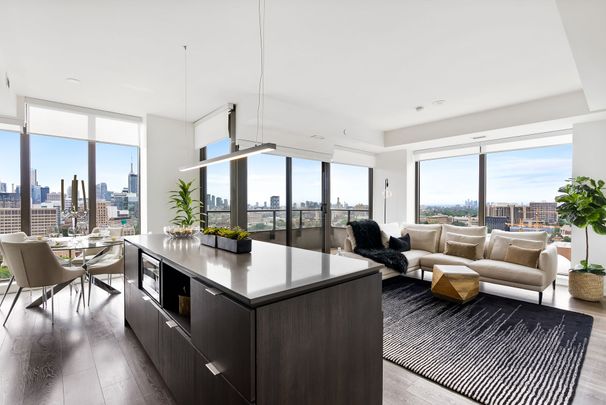 For Lease - 2 St Thomas Street Unit# 1206, Toronto, Ontario - Photo 1