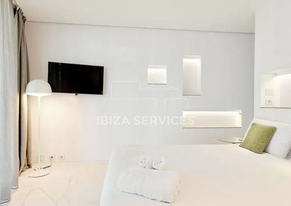 2041 Two-Bedroom Apartment Available in Las Boas, Ibiza for rent