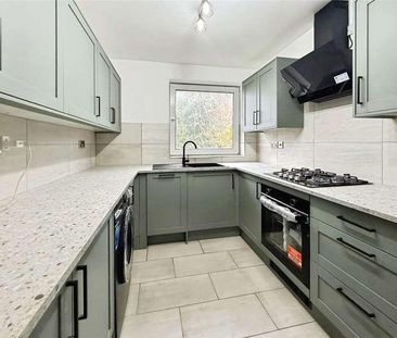 Winnipeg Drive, Cardiff, CF23 - Photo 4