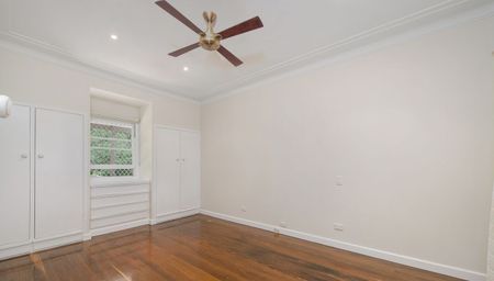 42 Pacific Drive, Port Macquarie NSW 2444 - House For Rent | Domain - Photo 5