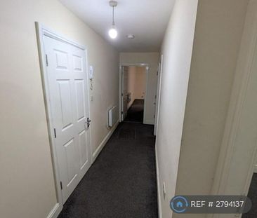 2 bedroom flat to rent - Photo 3