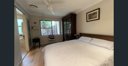 FURNISHED 3 BEDROOM TOWNHOUSE - Photo 3