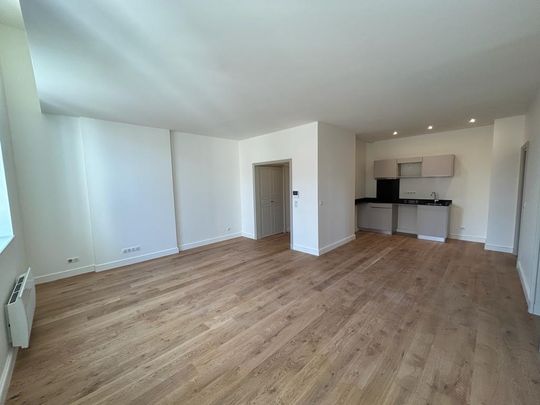 Location Appartement 3 pièces 75m² - Photo 1