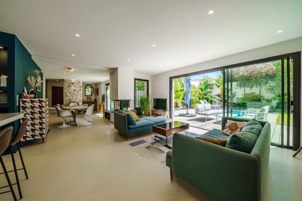 Villa • Pointe Rouge - Photo 1