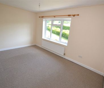 2 Bed Property To Rent - Photo 6