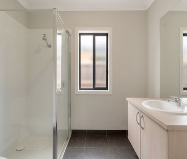 Perfect blend of comfort, style, and modern living. - Photo 1