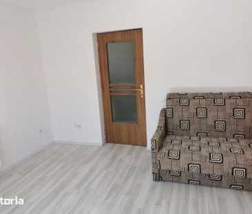 Casa cu 2 camere, spre inchiriere, in 7 Noiembrie - Fotografie 2