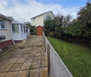 2 bedroom semi-detached bungalow to rent - Photo 3